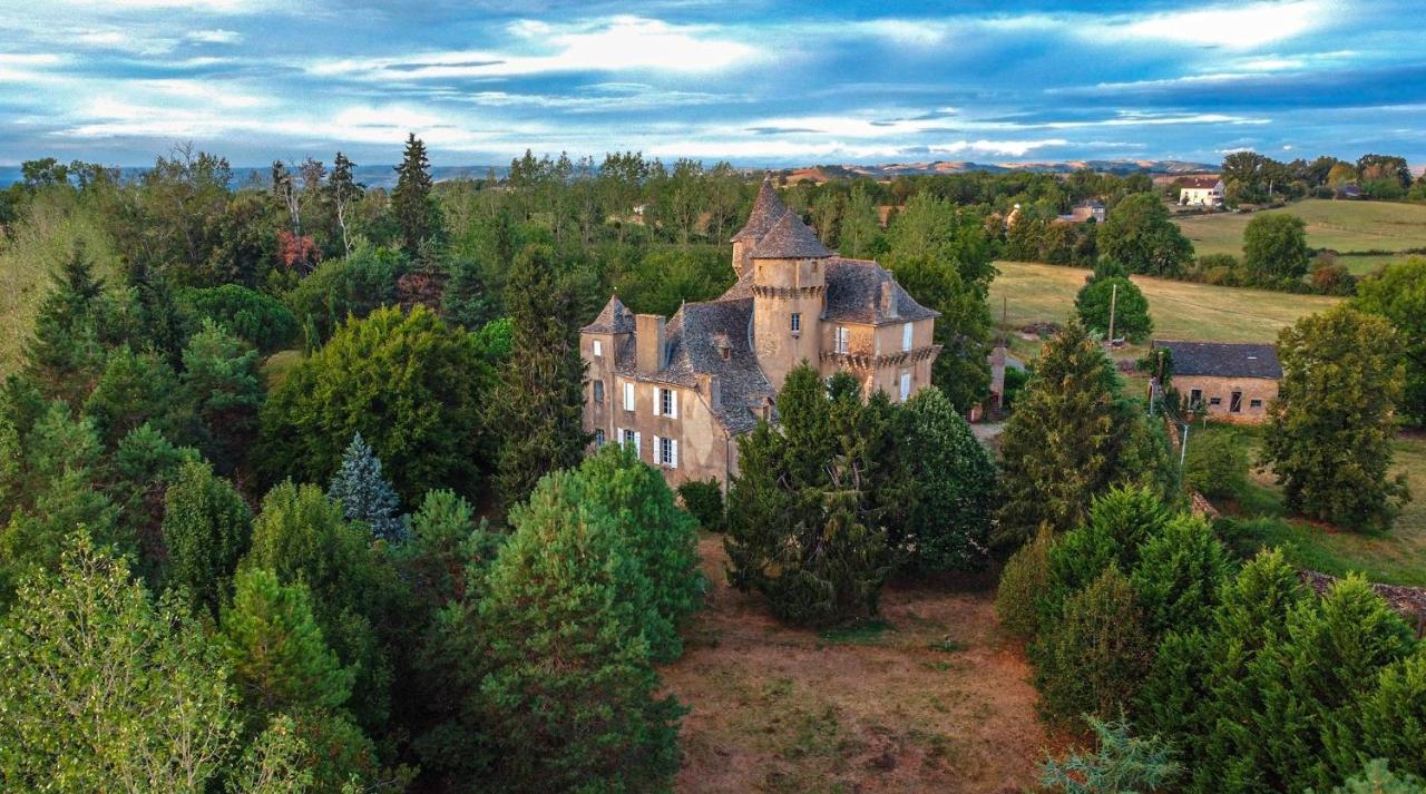 Chateau Garinie 15Th Century Medieval Castle In The South Of France Lugan  Luaran gambar